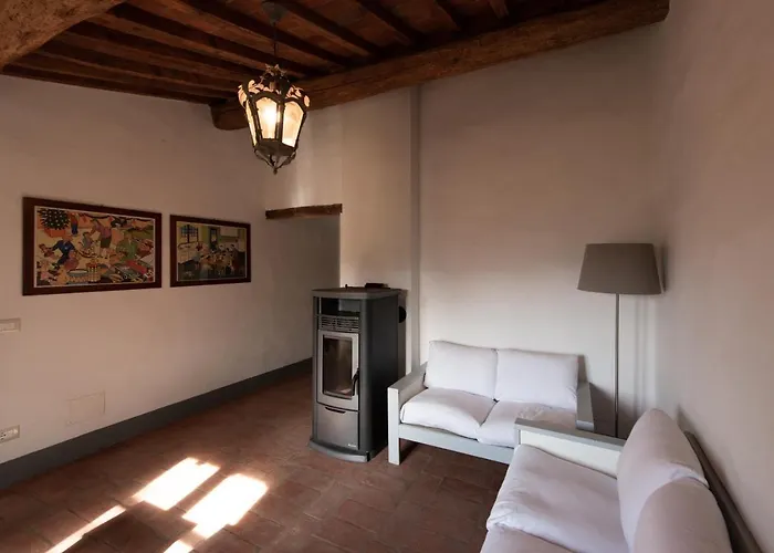 Stone House 15th Century * Vicchio